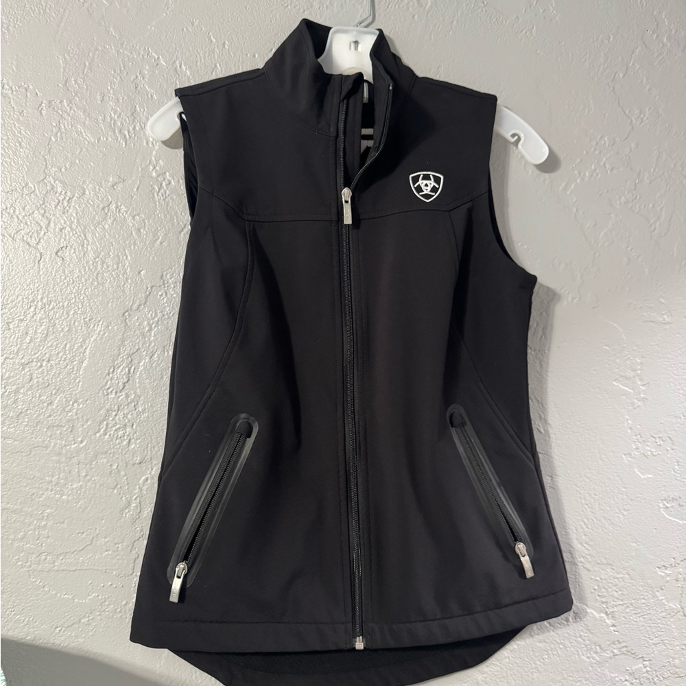 Ariat Black Zip-Up Vest